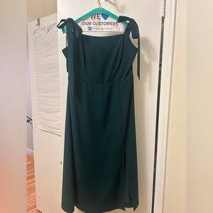 Petal + Pup Emerald Laurel Dress size 8